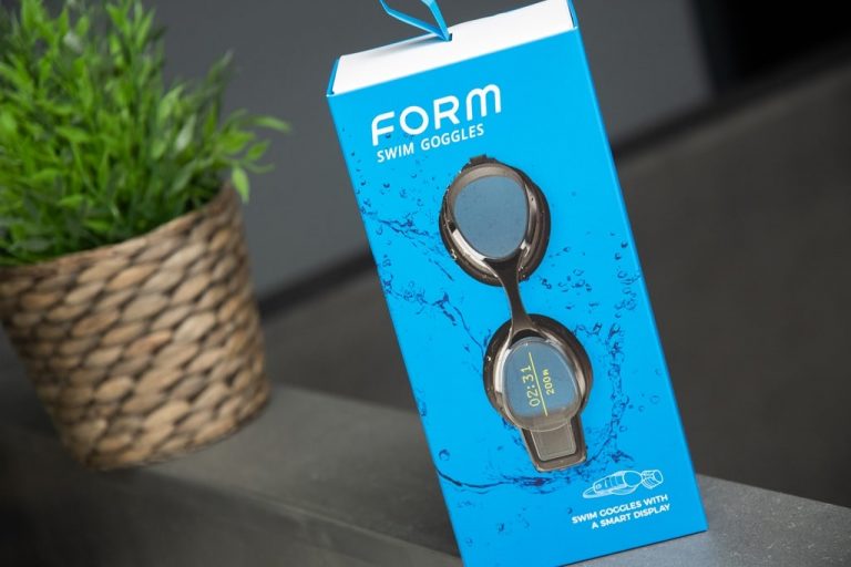 FORM Swim Googles Main