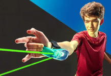 ZipString Aracna – Instant Reloading Glow-in-the-Dark Web Shooting Toy ZipString Aracna